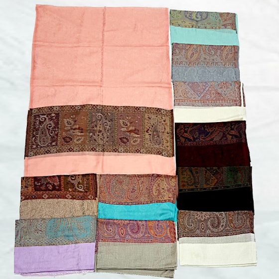 Fine Wool Kani Palla Self Border K - 74 (W) Size : 70x180 CMS Weight : 0.080 Gms. 100% Wool