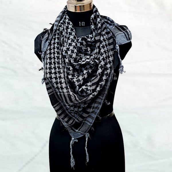Normal Quality Arafat Scarves - 7 Size : 100x100 CMS Weight of each piece is coming up 0.085 Grms