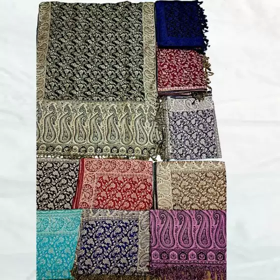Patola Jaal K 36 Assorted Size : 85x200 CMS Weight : 0.270 Gms.